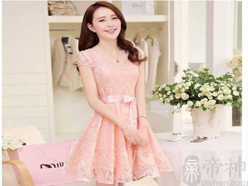 字数简洁的服装店铺名字大全
