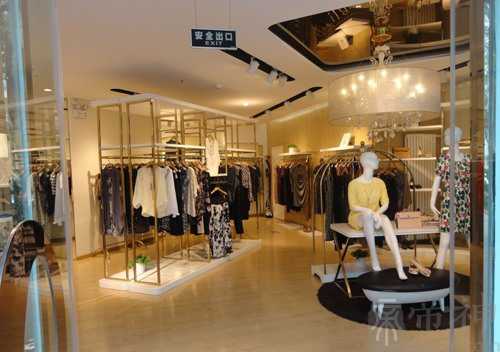 女装店如何起名？