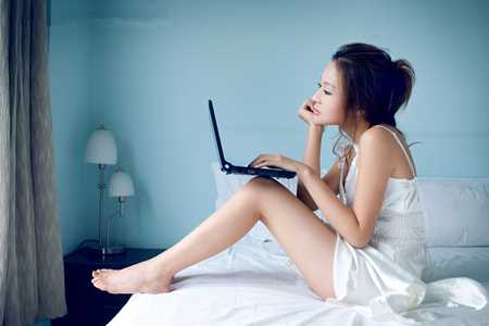 炎炎夏日，B型血君作何表现
