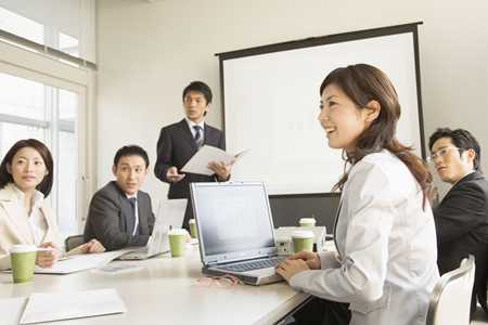 AB型血君开会如何打发时间 AB型血君开会如何打发时间