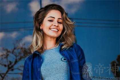 四两三钱女命一生婚姻与命运详解 好命吗