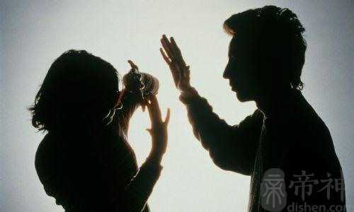 什么样的男命八字易对妻子家暴_子非鱼师傅告诉你
