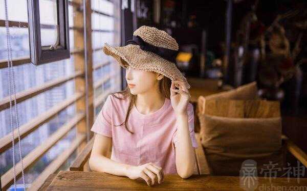 女生左手食指有疤的传说是什么 前世爱人留下的痕迹