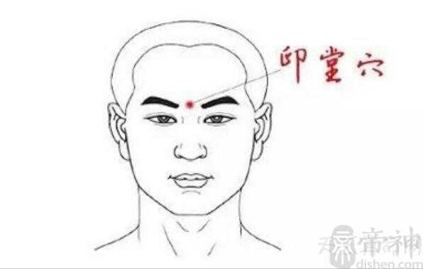 面相中印堂有竖纹蕴含着什么意思 不同类型面相中印堂有竖纹解析