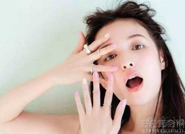 眉毛细长的女人面相性格特点 多为性情温良之人