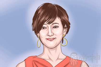 事业容易成功的女人面相 努力奋斗获得成绩