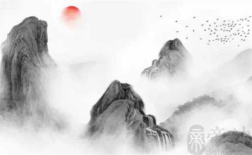 三颗痣连成一线命相女 赚钱能力很强