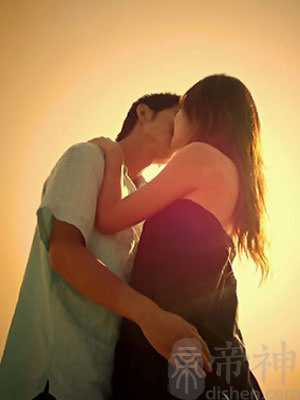 梦见吻妻子