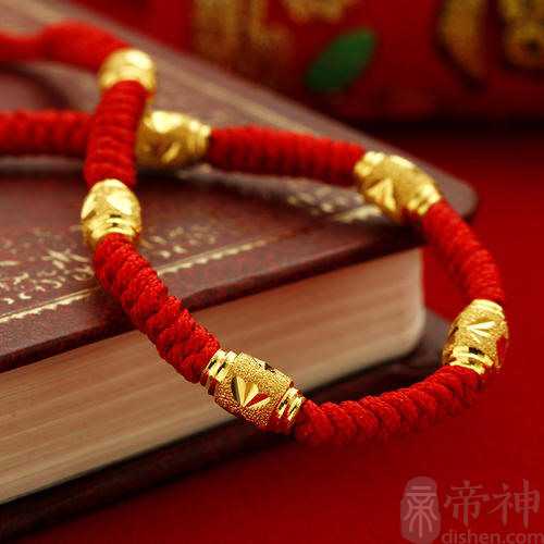 女人戴什么配饰最灵验 很灵的转运小方法