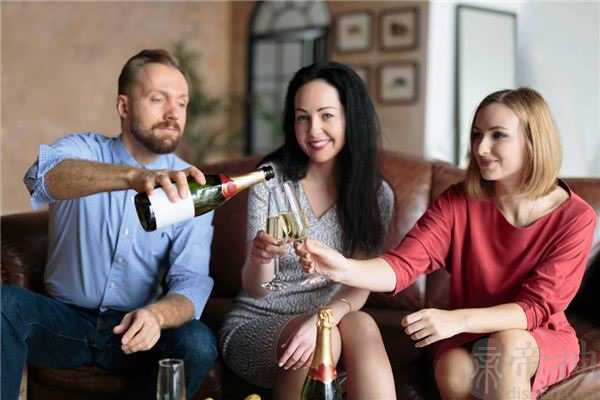酒后你会干出什么出格的事