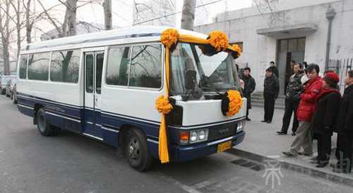 梦见灵车棺材什么意思 暗示你将得到解脱