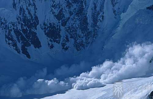 梦到雪崩是什么意思 预示要遭遇危机