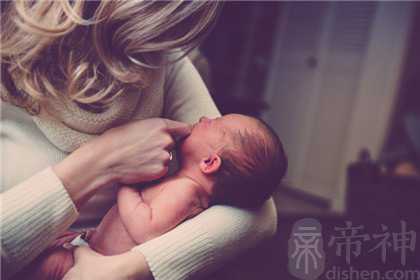 婴儿床竖向对着大门好吗 婴儿床摆放禁忌