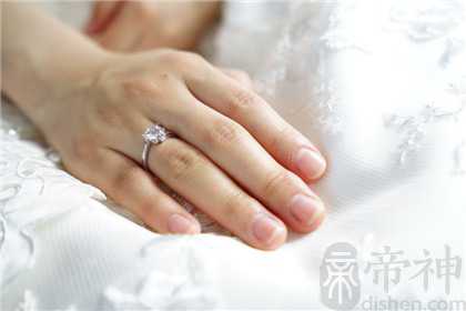 手上红绳掉了预示什么 不戴了要烧掉吗