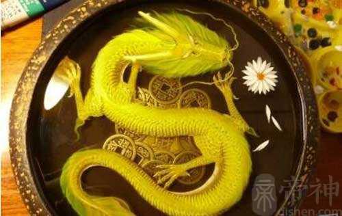 梦见金龙救亲人