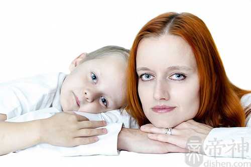 梦见过世的妈妈回来了