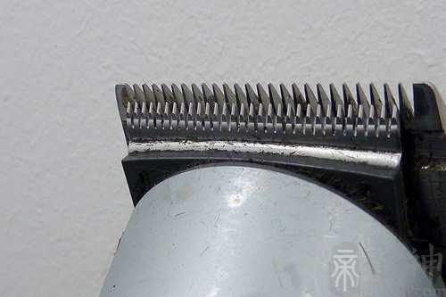 梦见爸爸给我剃头