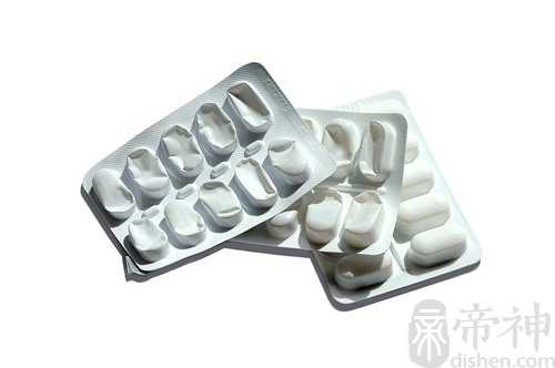 梦见给去世的爸爸拿药