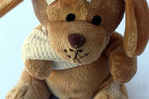 梦见爸爸晕倒在地上