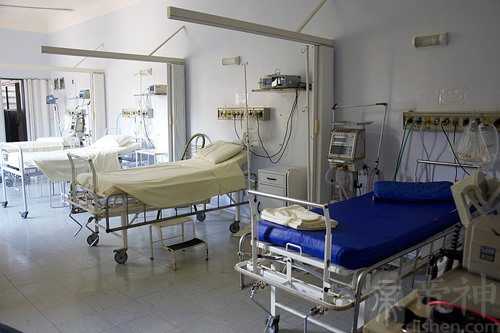 梦见爸爸腰疼去医院
