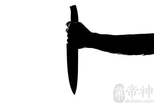 梦见自己和妈妈杀爸爸