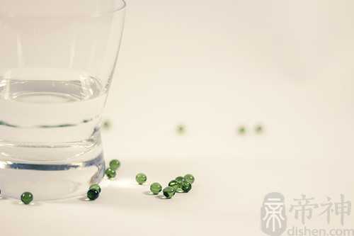 梦见爸爸晕倒又醒来了