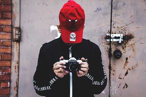 梦见自己打爸爸头