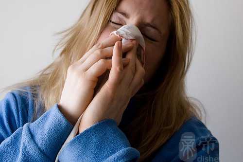 梦见给生病的爸爸喂饭