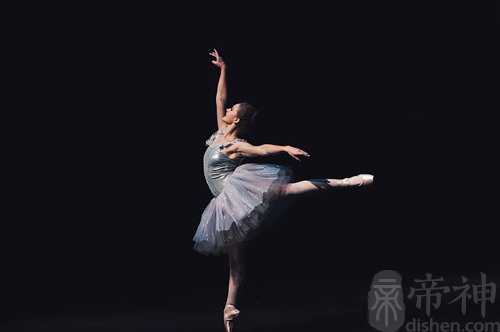 梦见叫明星爸爸