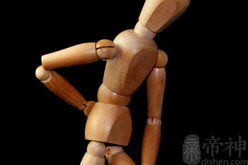 梦见爸爸背上有个洞