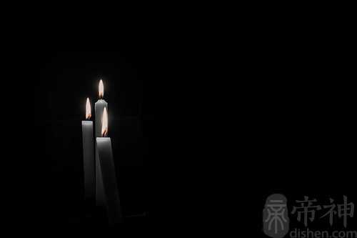 梦见朋友爸爸出殡