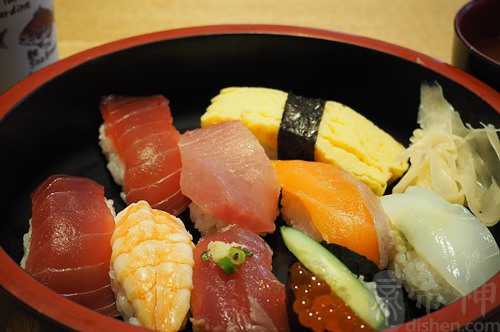 梦见爸爸杀鱼有鱼籽