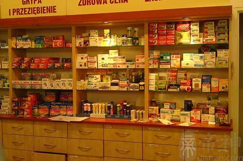 梦见帮爸爸买药