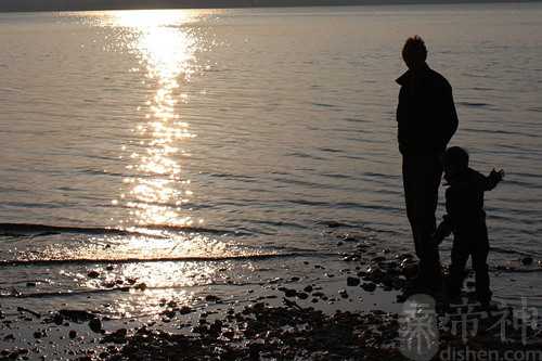 梦见爸爸娶了新妈妈