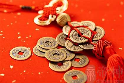 害太岁五帝钱戴几个？五帝钱可以放在哪里？