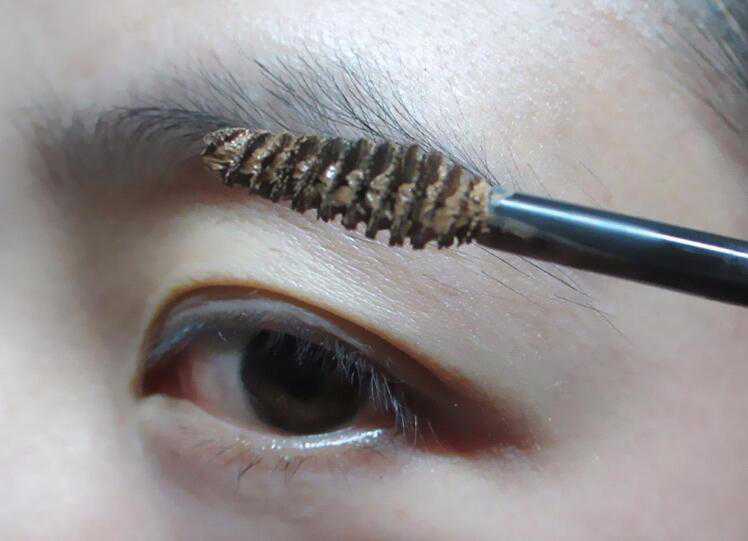 眉毛过于稀薄有着怎样的运势？结合面相算命来看