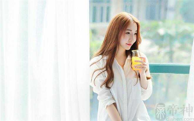 张鑫龙今日生肖运势2022年12月25日